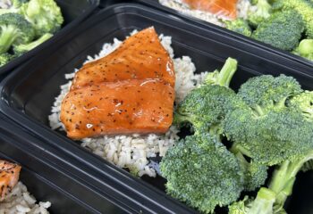 Mandarin Orange Salmon (Veggies Only)