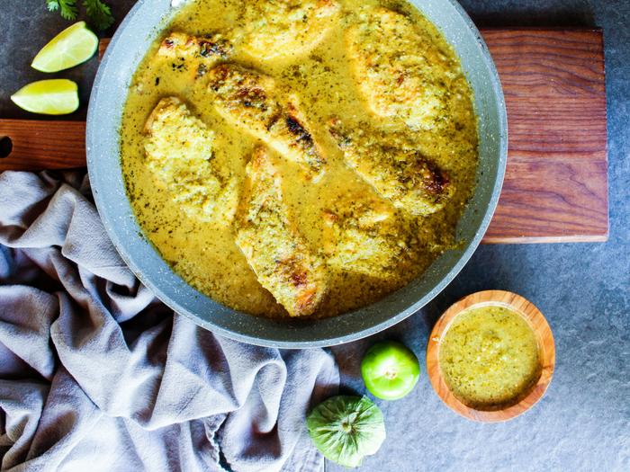 Salsa-Verde-Skillet-Chicken-in-skillet-by-The-Whole-Cook-horizontal